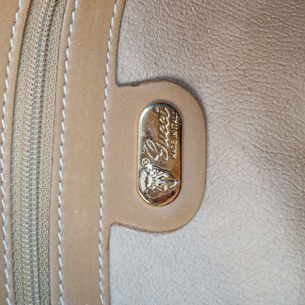 🗝️ Vintage Gucci Micro GG Cream and Tan Shoulder Bag - Picture 10 of 12